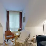 Appartementhaus Binzer Sterne 18 아파트 *