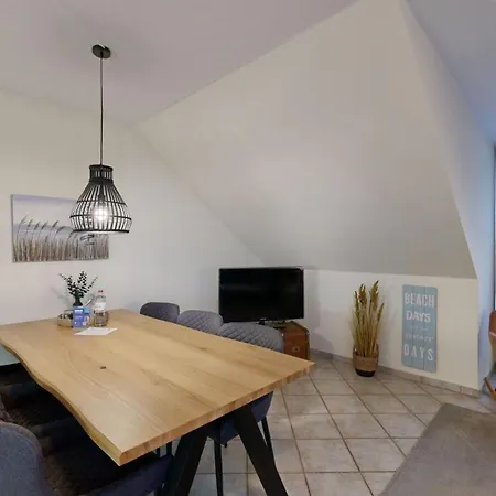 Daire Appartementhaus Binzer Sterne 18 *