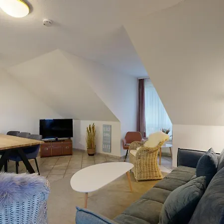 아파트 Appartementhaus Binzer Sterne 18 *